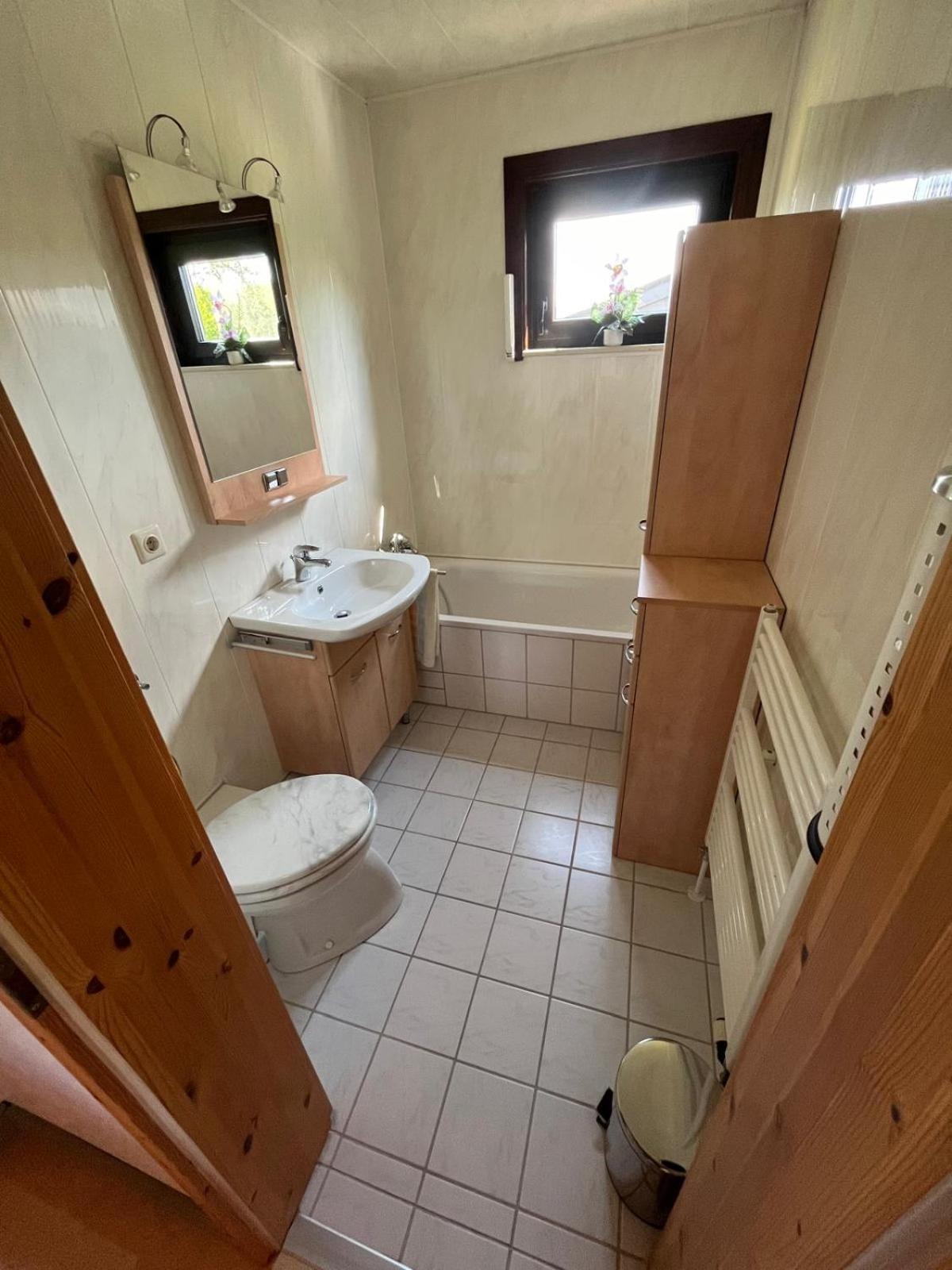 Am Hennesee Holiday home Meschede